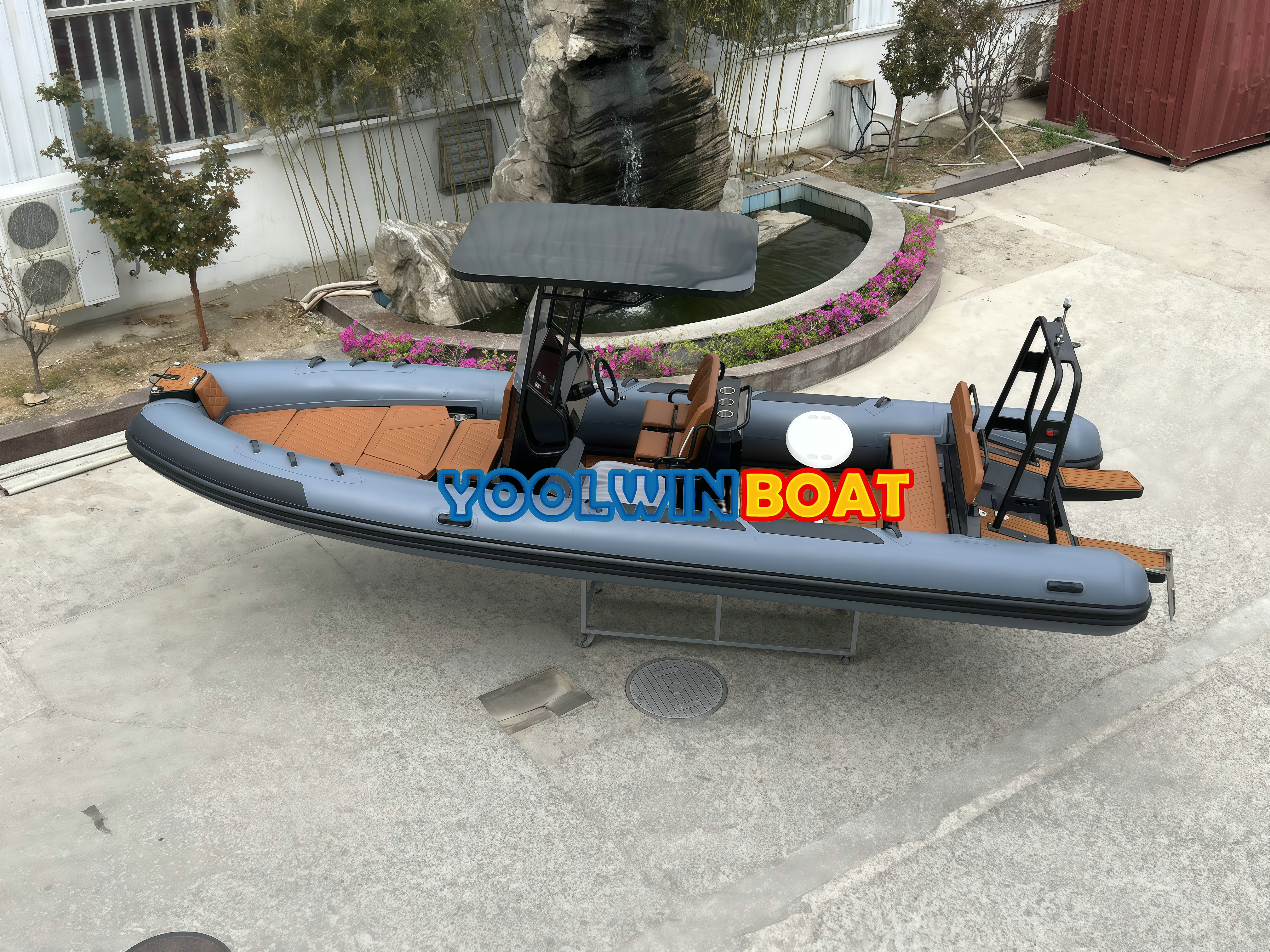 660 deluex aluminum rib boat